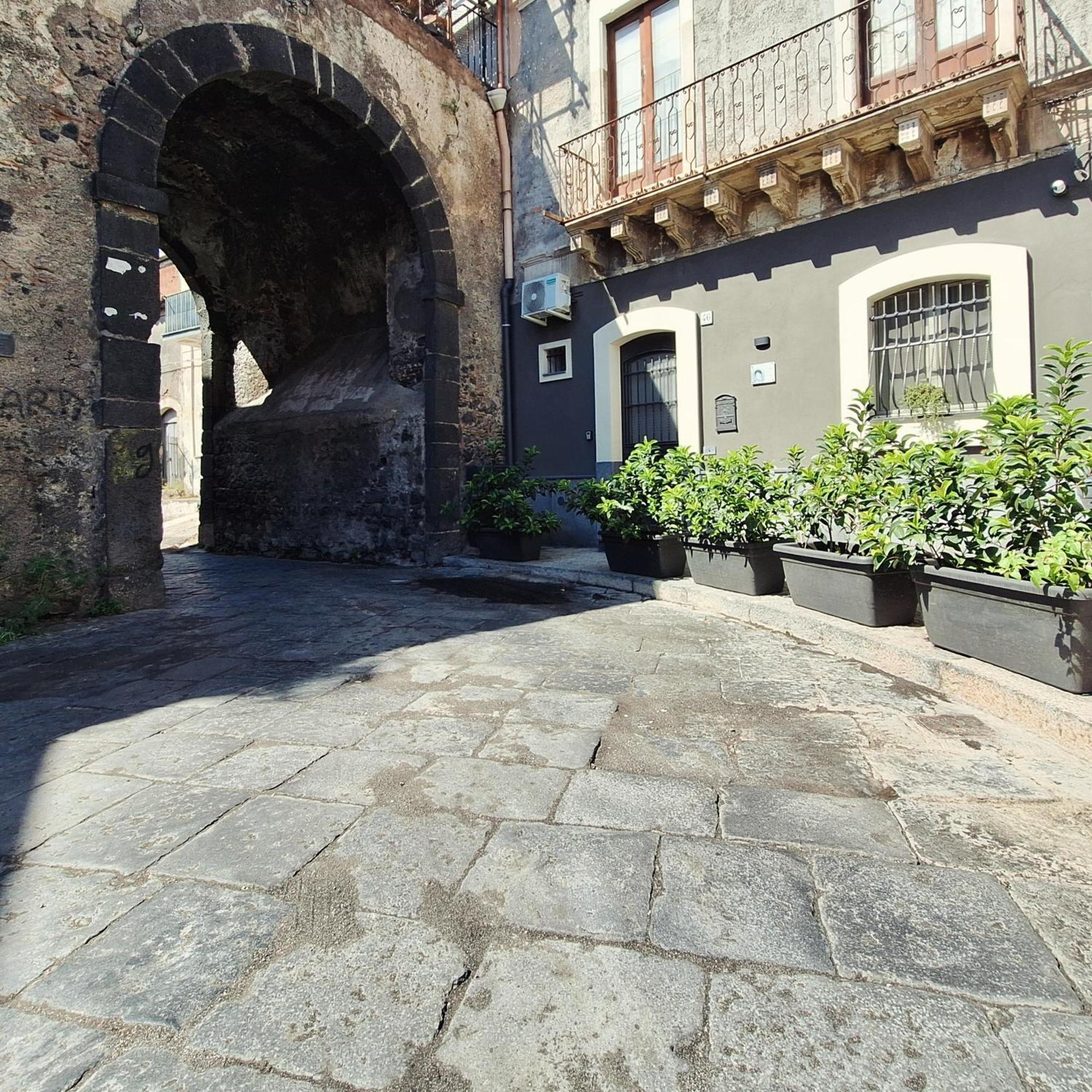 Casetta Porta Di Ligne คาตาเนีย ภายนอก รูปภาพ